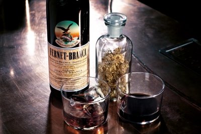 Fernet: qué es, origen y cómo tomarlo