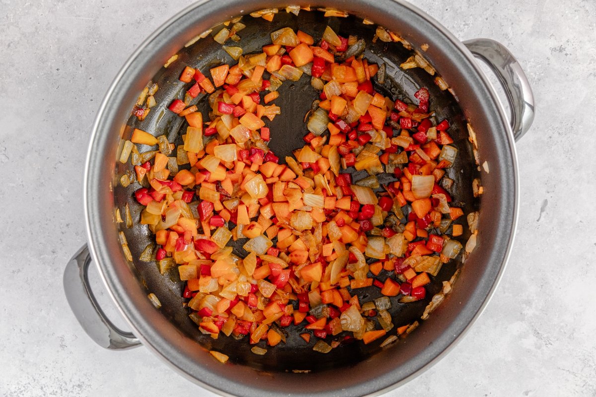 Verduras pochadas para el potaje de garbanzos con verduras